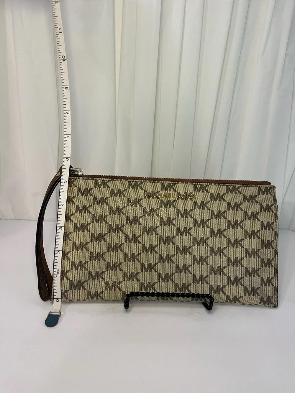 Michael Kors Jet Set Logo Wristlet Clutch